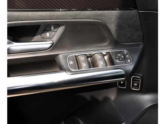 Mercedes-Benz GLA-KLASSE 250 e AMG Line