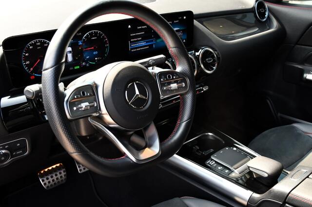 Mercedes-Benz GLA-KLASSE 250 e AMG Line