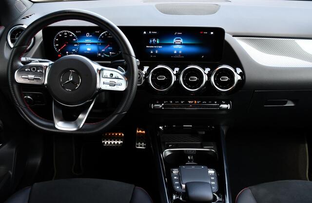 Mercedes-Benz GLA-KLASSE 250 e AMG Line