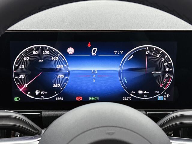 Mercedes-Benz GLA-KLASSE 250 e 140 Year Edition | Plus pakket | Nightpakket | Parkeerpakket | Panoramaschuifdak | 20" tien-dubbelspaaks AMG velgen | Warmtewerend, donkergetint glas |