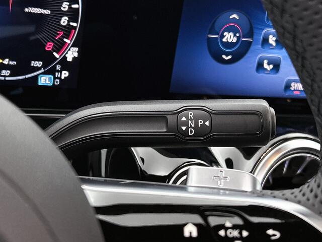Mercedes-Benz GLA-KLASSE 250 e 140 Year Edition | Plus pakket | Nightpakket | Parkeerpakket | Panoramaschuifdak | 20" tien-dubbelspaaks AMG velgen | Warmtewerend, donkergetint glas |