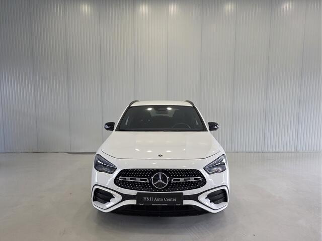 Mercedes-Benz GLA-KLASSE 200 AMG Line |CAMERA|CARPLAY|Sfeerverlichting|