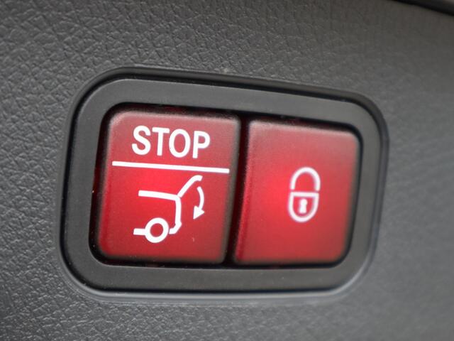 Mercedes-Benz GLA-KLASSE 250 e Business Solution AMG l Keyless l Panoramadak l Stoelverwarming