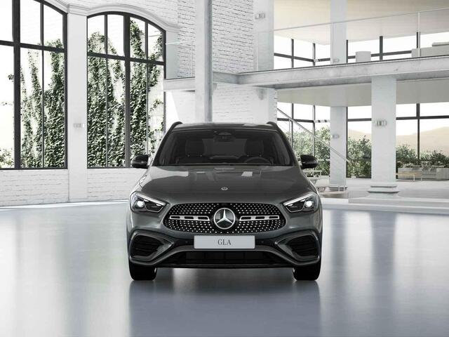 Mercedes-Benz GLA-KLASSE 250 e 140 Years Edition