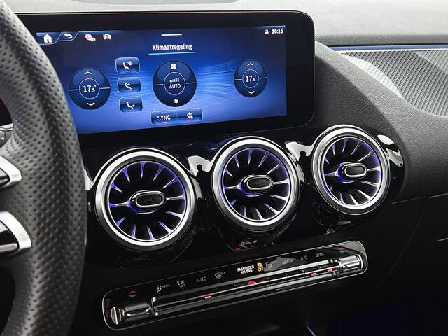 Mercedes-Benz GLA-KLASSE 180 AMG Line | Night pakket | Alarm klasse 3 | Trekhaak Inclusief 24 maanden MB Certified garantie voor Europa.
