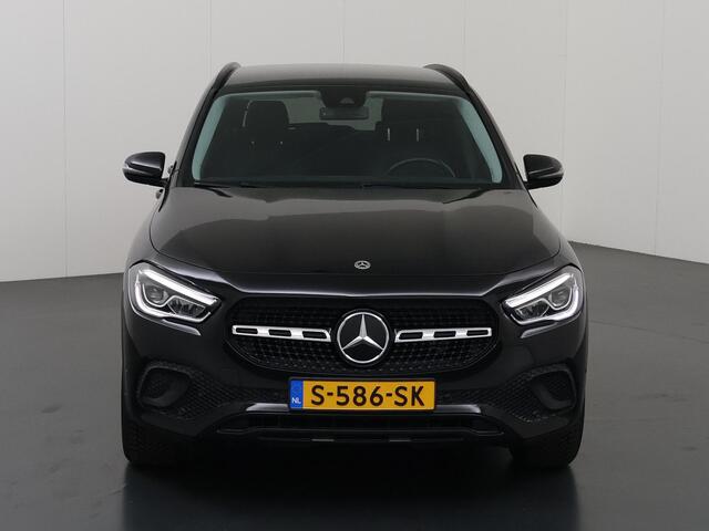 Mercedes-Benz GLA-KLASSE 250 e Business Line | Stoelverwarming | Sfeerverlichting | Night pakket |