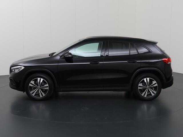 Mercedes-Benz GLA-KLASSE 250 e Business Line | Stoelverwarming | Sfeerverlichting | Night pakket |
