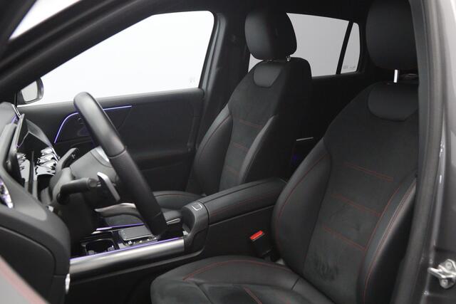 Mercedes-Benz GLA-KLASSE 250 e 218 PK AMG Line PHEV, Trekhaak, Adap. Cruise Control, Head-Up, 360 Camera