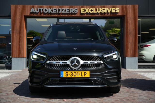 Mercedes-Benz GLA-KLASSE 200 AMG Panoramadak Multibeam LED Trekhaak