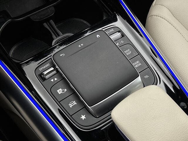Mercedes-Benz GLA-KLASSE 200 Luxury Line | Machiatobeige int. | Sfeerverlichting | Dode Hoek Ass | Keyless Go | Parkeerpakket met Camera | Inclusief 24 maanden Mercedes-Benz Certified garantie voor Europa.