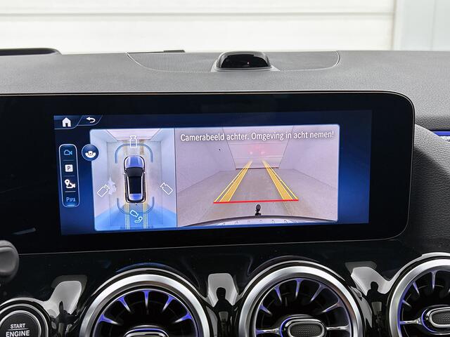Mercedes-Benz GLA-KLASSE 180 Business Solution AMG | Premium Plus pakket | Nightpakket | Trekhaak | Panoramaschuifdak | DISTRONIC | Burmester Surround Sound systeem | GUARD 360 ° Plus | 19" vijf-dubbelspaaks AMG velgen |