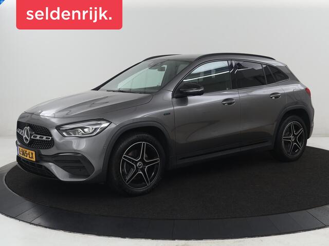 Mercedes-Benz GLA-KLASSE 250 e Business Solution AMG Limited | SOH 95,2% | Leder/alcantara | Stoelverwarming | Carplay | Sfeerverlichting | Cruise control | Camera | Park assist | Trekhaak