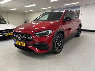 mercedes-benz-gla-klasse-250-e-amg-