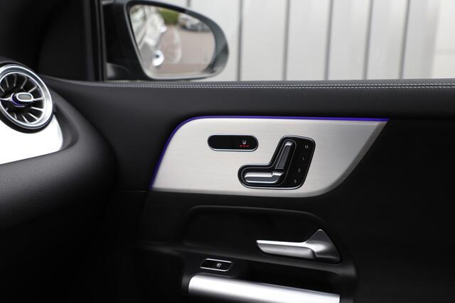 Mercedes-Benz GLA-KLASSE 250e AMG | 218PK | Head-up | Keyless-go | Burmester | Pano | Stuurwielverw. | Sfeerverlichting | Memory | Alpine grey | 2024.