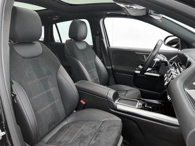 Mercedes-Benz GLA-KLASSE 250 e Star Edition AMG Line Plus Pano, 360 camera, Trekhaak