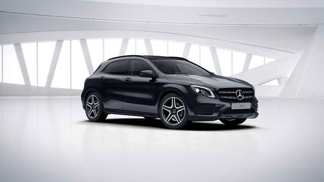 Mercedes-Benz GLA-KLASSE 180 Business Solution AMG | Panoramadak | Night | Apple Carplay | Keyless | Achteruitrijcamera | Stoelverwarming |