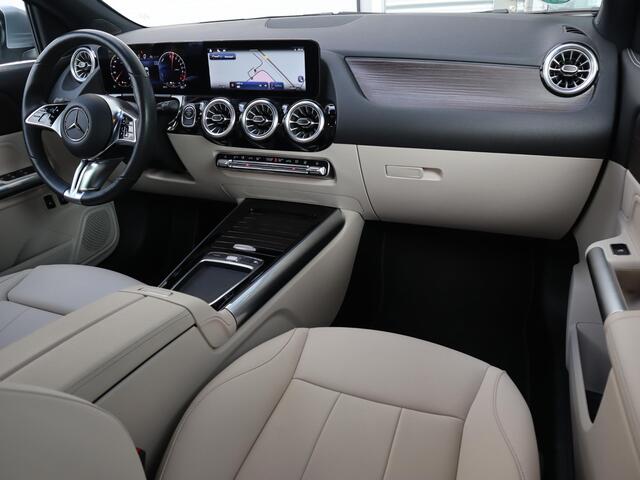 Mercedes-Benz GLA-KLASSE 250 e Star Edition