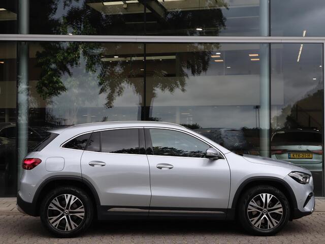 Mercedes-Benz GLA-KLASSE 250 e Star Edition