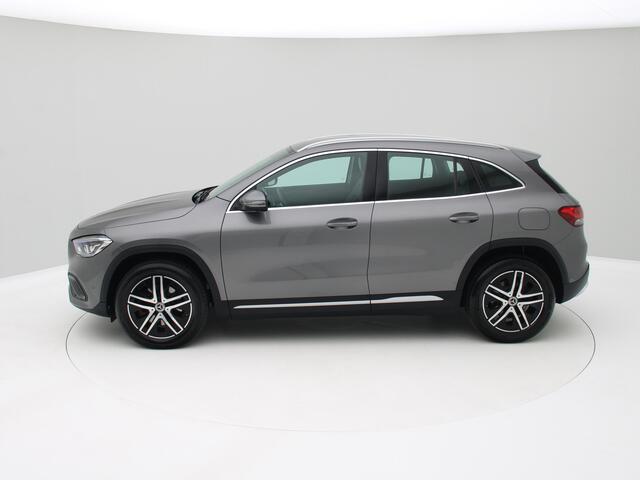 Mercedes-Benz GLA-KLASSE 250 e Progressive Camera, Carplay, Sfeerverlichting