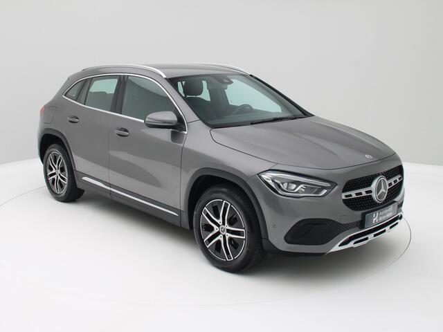 Mercedes-Benz GLA-KLASSE 250 e Progressive Camera, Carplay, Sfeerverlichting