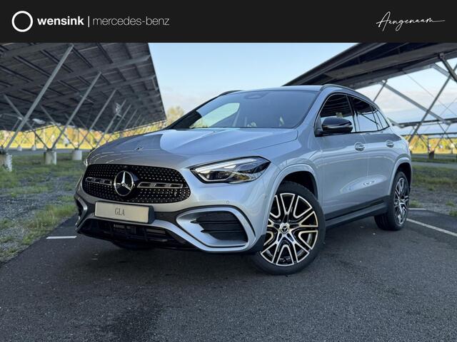Mercedes-Benz GLA-KLASSE 250e 140 Years Edition | AMG line | Night | Panoramadak | Trekhaak | Sfeerverlichting | Stoelverwarming | Multibeam LED |