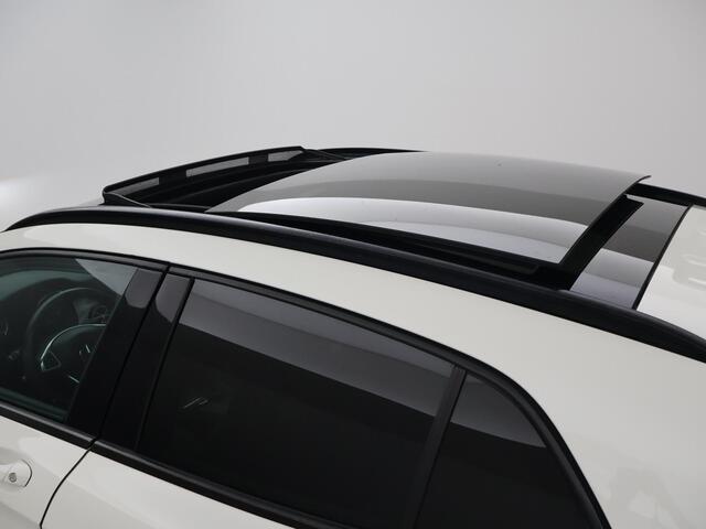 Mercedes-Benz GLA-KLASSE 200 AUT. AMG LINE + PANORAMA SCHUIFDAK | CAMERA | SPORTSTOELEN | 19 INCH