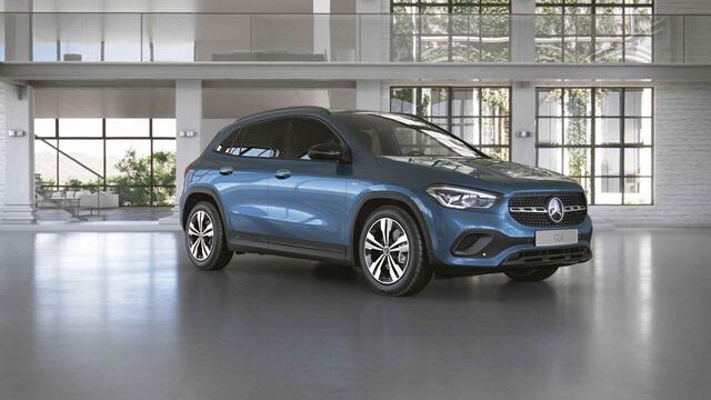 Mercedes-Benz GLA-KLASSE 250 e AMG Line | Night | Distronic | Keyless |