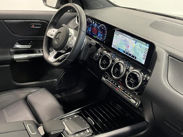 Mercedes-Benz GLA-KLASSE 250 e AMG Line PHEV Automaat Panorama dak 360 Camera Adaptieve Led Leder Interieur elektrische Achterklep Carplay/Android Auto Navigatie