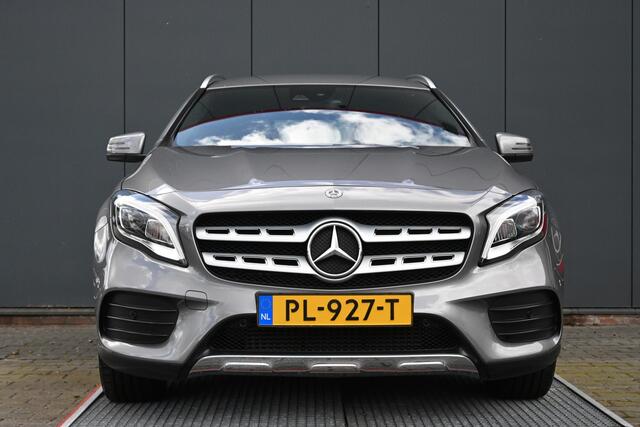 Mercedes-Benz GLA-KLASSE 180 Business Solution amg carplay trekhaak