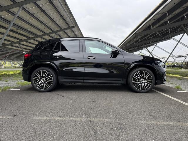 Mercedes-Benz GLA-KLASSE 250 e 140 Years Edition | AMG line | Night | Panoramadak | Head-up display | Trekhaak | 360 camera | Memory stoelen |