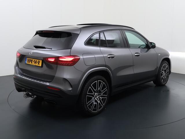 Mercedes-Benz GLA-KLASSE 250 e AMG line | Pano Trekhaak HUD Memory Multibeam Sound