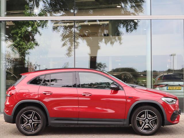 Mercedes-Benz GLA-KLASSE 250 e Business Solution AMG Limited l Memory l Nightpakket l Keyless l Panoramadak