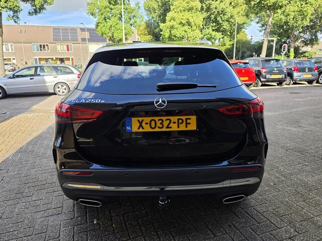 Mercedes-Benz GLA-KLASSE 250 e AMG Line HYBRIDE/TREKHAAK/360CAMERA/PDC/APPLECARPLAY/ANROIDAUTO