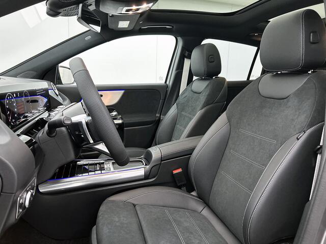 Mercedes-Benz GLA-KLASSE 250 e 140 Year Edition | Plus pakket | Nightpakket | Parkeerpakket | Panoramaschuifdak | 20" tien-dubbelspaaks AMG velgen | Warmtewerend, donkergetint glas |