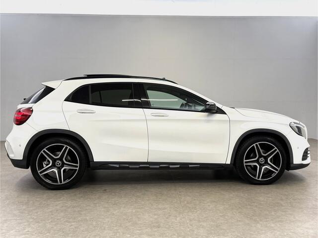 Mercedes-Benz GLA-KLASSE 180 | Pano | Camera | LED | Clima | Cruise | Keyless | Navi | Parkeersens.