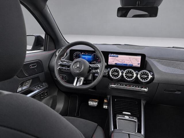 Mercedes-Benz GLA-KLASSE 250 e AMG Line | Trekhaak | Panoramadak |