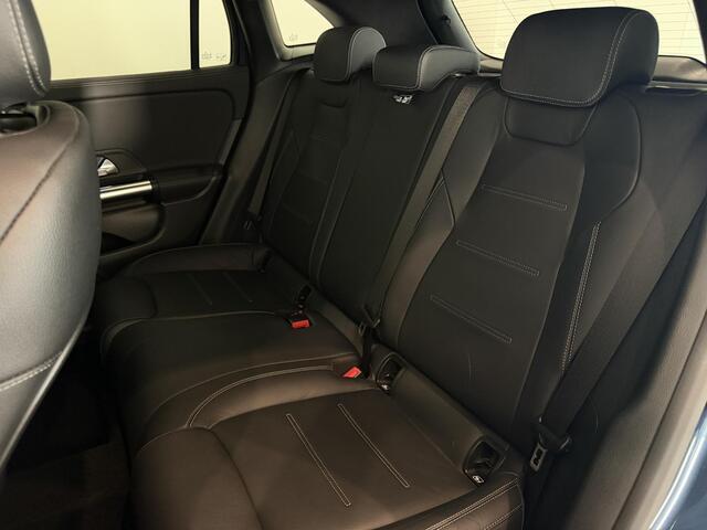 Mercedes-Benz GLA-KLASSE 250 e AMG Line | Panoramadak | 95% SOH | Leder | Elektrische stoelen |