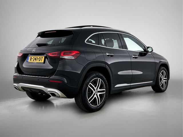 Mercedes-Benz GLA-KLASSE 250 e Luxury | Panoramadak | Sfeerverlichting | Augmented Reality | Sound System | Keyless Go | Inclusief 24 maanden Mercedes-Benz Certified garantie voor Europa.
