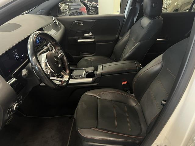 Mercedes-Benz GLA-KLASSE 250 e AMG Line PLUG-IN HYBRID / PANODAK / LEDER / TREKH. /
