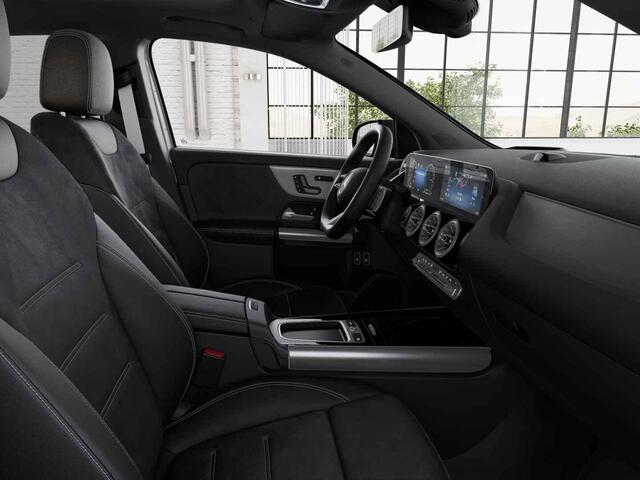 Mercedes-Benz GLA-KLASSE 250 e 140 Years Edition