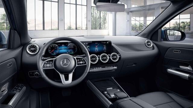 Mercedes-Benz GLA-KLASSE 250 e AMG Line | Stoelverwarming | Achteruitrijcamera | Apple Carplay |