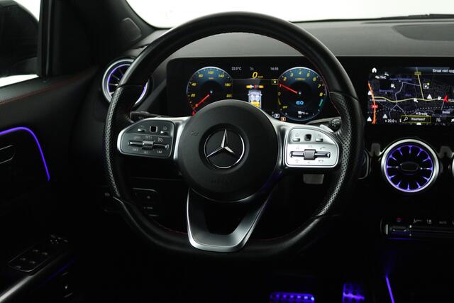 Mercedes-Benz GLA-KLASSE 250 e AMG Line (SFEERVERLICHTING, CAMERA, STOELVERWARMING, LED, 1e EIGENAAR)