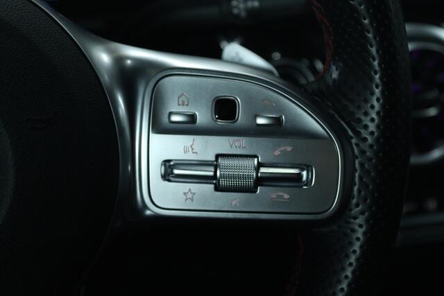 Mercedes-Benz GLA-KLASSE 250 e AMG Line (SFEERVERLICHTING, CAMERA, STOELVERWARMING, LED, 1e EIGENAAR)