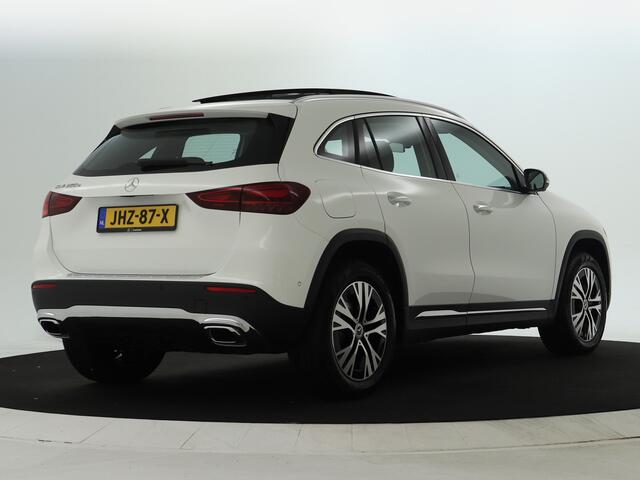 Mercedes-Benz GLA-KLASSE 250 e Plug-In Hybride | Panoramadak | 360°-camera | Sfeerverlichting | Dode Hoek Ass | Stuur en Stoelverwarmng | Inclusief 24 maanden Mercedes-Benz Certified garantie voor Europa. garage-sale