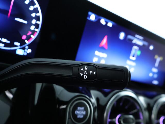 Mercedes-Benz GLA-KLASSE 250 e Plug-In Hybride | Panoramadak | 360°-camera | Sfeerverlichting | Dode Hoek Ass | Stuur en Stoelverwarmng | Inclusief 24 maanden Mercedes-Benz Certified garantie voor Europa. garage-sale