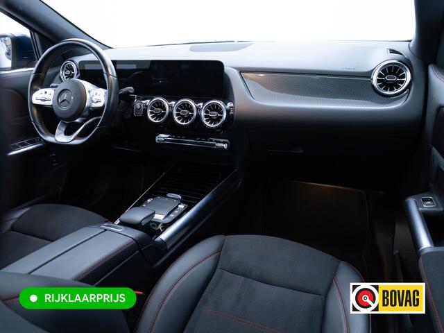 Mercedes-Benz GLA-KLASSE 250 e Business Solution AMG Limited | Panoramadak | Stoelverwarming | Sfeerverlichting | Camera | Navigatie | Focal Audio, Led High Performance, Side Assist, Carplay/Android, Privacy Glas, Zwarte Hemel