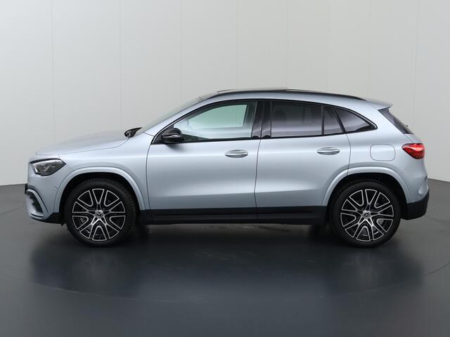 Mercedes-Benz GLA-KLASSE 250 e 140 Years Edition | AMG | Night | Panoramadak | Stoelverwarming | Sfeerverlichting | Achteruitrijcamera |