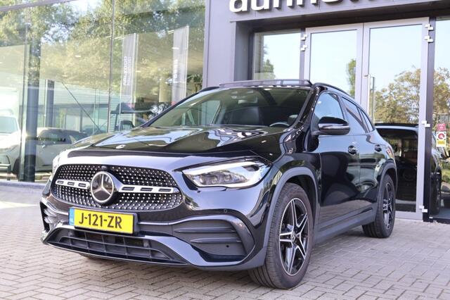 Mercedes-Benz GLA-KLASSE 200 4M AMG LINE *PANO*CARBON*TREKHAAK*MEMORY*SFEER*NIGHT*KEYLESS