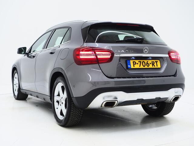 Mercedes-Benz GLA-KLASSE 200 Premium | Lederen Sportstoelen | Camera | Cruise | Stoelverwarming | Climate | LED