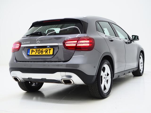 Mercedes-Benz GLA-KLASSE 200 Premium | Lederen Sportstoelen | Camera | Cruise | Stoelverwarming | Climate | LED
